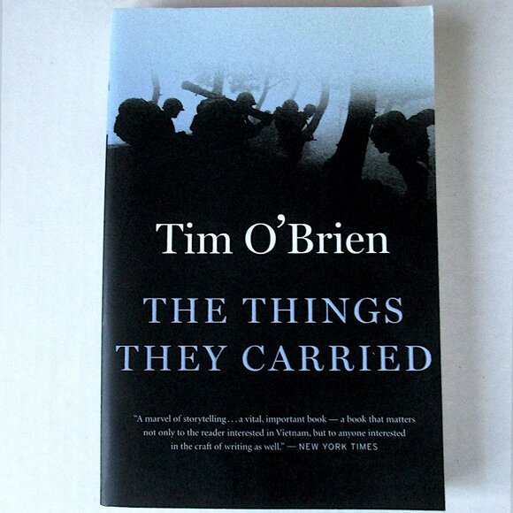 Book: The Things They Carried by Tim O'Brien - Picture 1 of 4